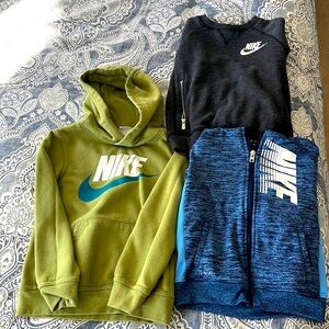 Size 4T Nike Hoodie , Sweatshirt and zip up jacket selling as a set .